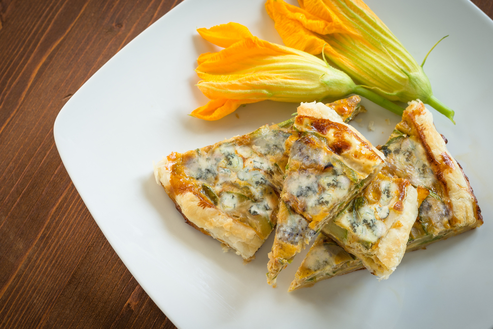 Savory pie with sweet Gorgonzola Igor and zucchini flowers
