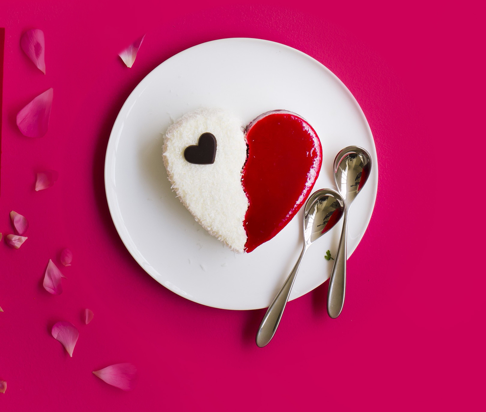 Gorgonzola cheesecake heart with raspberry topping