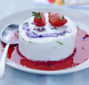 SEMIFREDDO AL GORGONZOLA E FRAGOLE