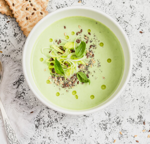 CREMA DI BROCCOLI CON GORGONZOLA E SEMI DI LINO