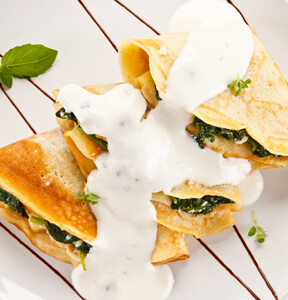 CRPES AL GORGONZOLA E SPINACI