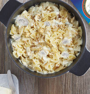 FARFALLE CON GORGONZOLA DOLCE, NOCI E PERE