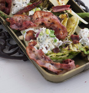 LATTUGA E ASPARAGI GRIGLIATI, CON BACON E GORGONZOLA