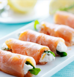 INVOLTINI DI SALMONE, RUCOLA E GORGONZOLA DOLCE