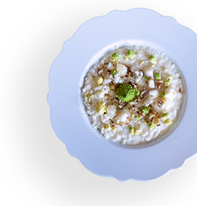 RISOTTO CON BROCCOLO ROMANESCO, GORGONZOLA DOLCE E GRANELLA DI NOCI