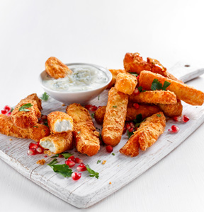 STICKS DI GORGONZOLA PICCANTE CON SALSA AL GORGONZOLA DOLCE