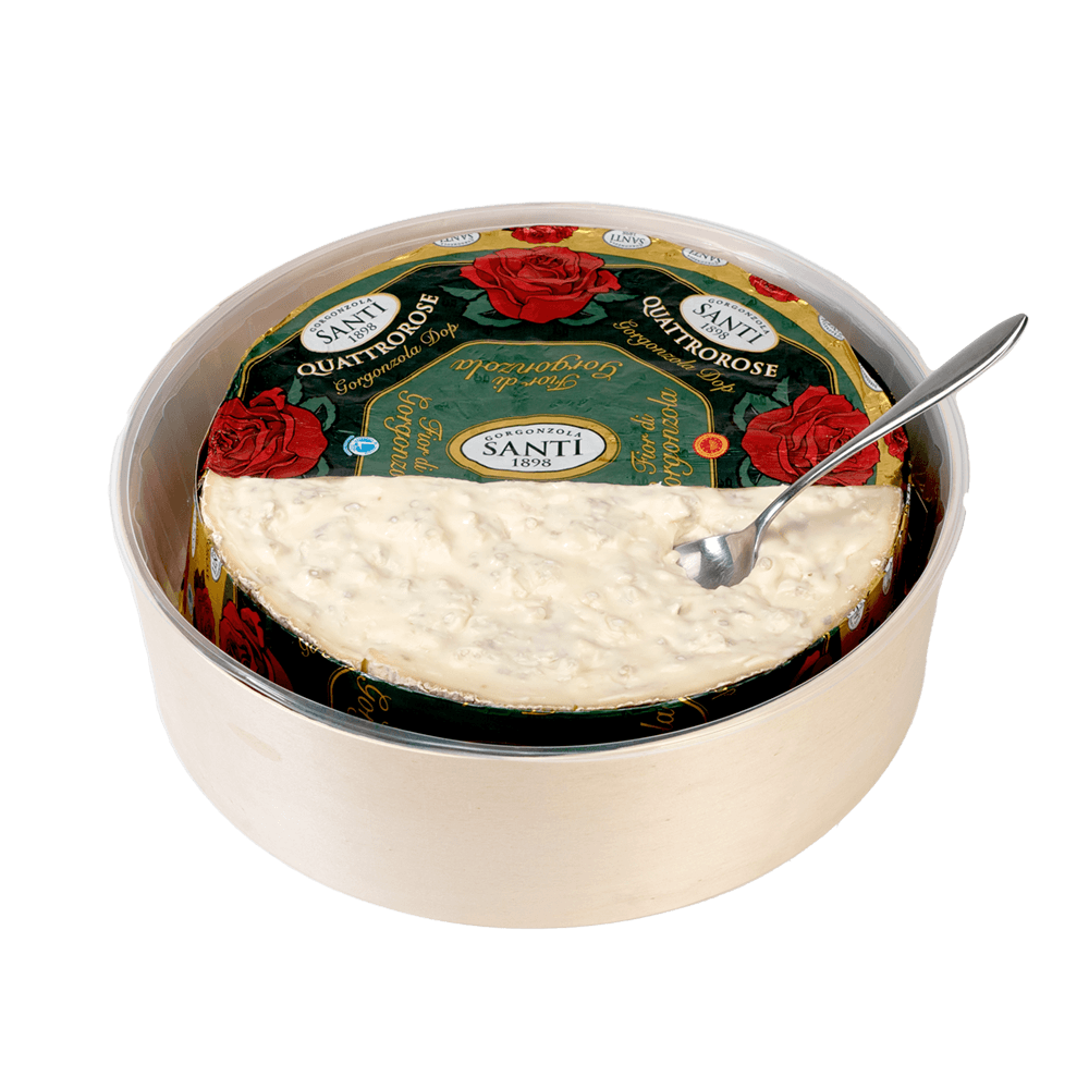 03-gorgonzola-quattrorose-nuova-mezza-forma-al-cucchiaio